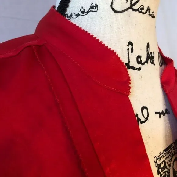 Laundry by Shelli Segal Classic Red Top - Picture 2 of 10